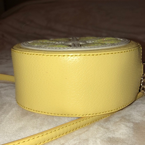 Kate Spade ♠️ Micha clutch lemon leather crossbody - Picture 8 of 8